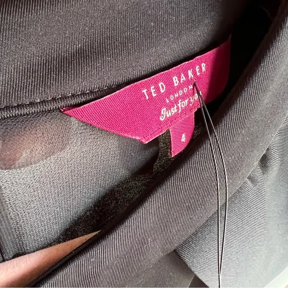 🟣SOLD🟣$375 Ted Baker Black Kipp Mesh Back Mini Dress Size 4 - Picture 5 of 13